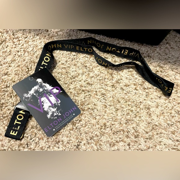 ELTON JOHN VIP FAREWELL TOUR Concert Tote bag & Memorabilia BUNDLE ALL NEW - Picture 10 of 12
